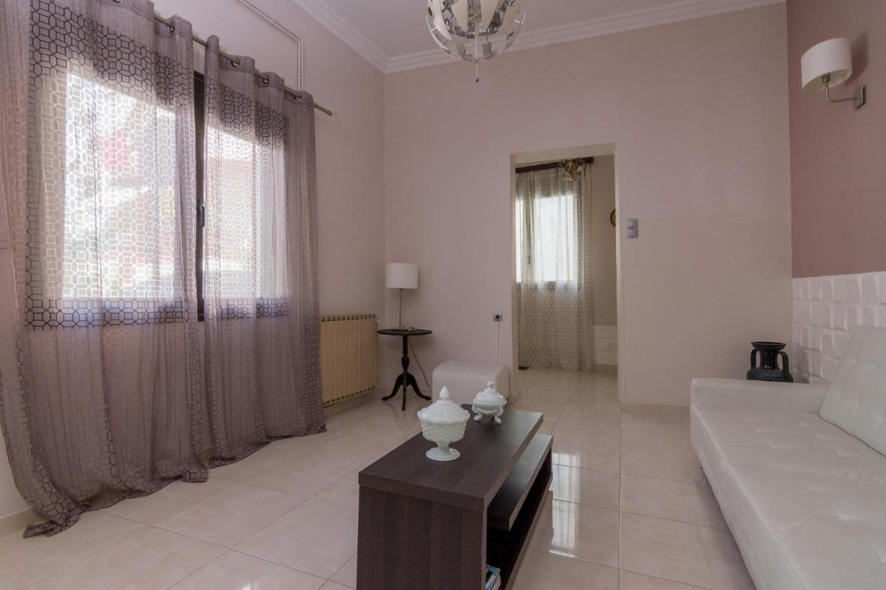 Delightful 2 Bedroom Flat Next To Mikrolimano 피레아스 외부 사진